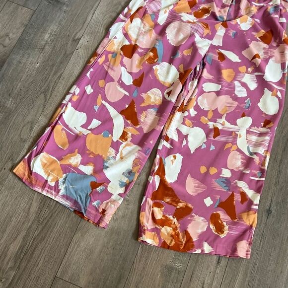 NATIVE YOUTH Multicolor High Waisted Cropped Pants Size XS NWT - Picture 5 of 8